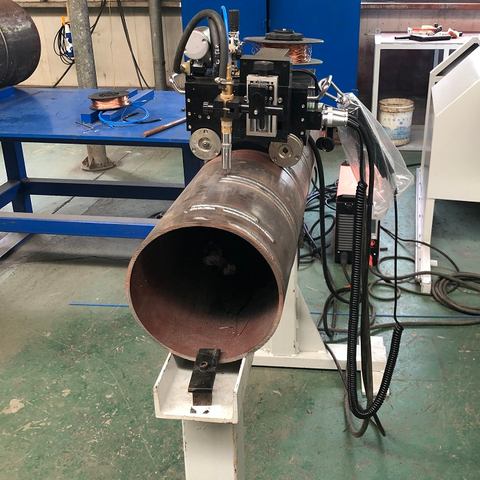 Máquina de solda de costura orbital de tubo FCAW de alta eficiência para aço de baixa temperatura